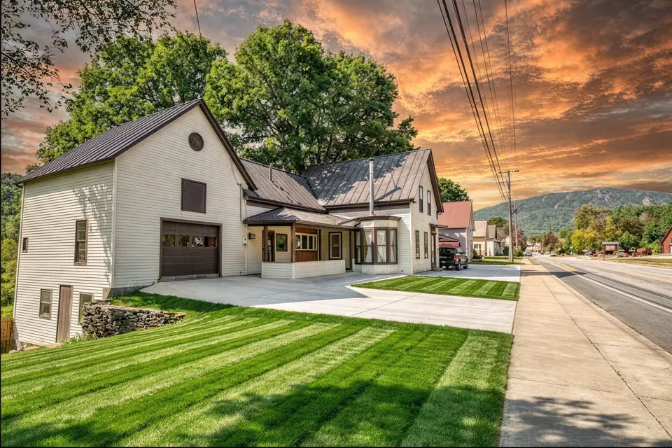 The Bear's Den exterior at 56 Main Street, Ludlow, Vermont
